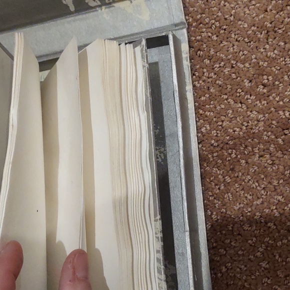 Bombay and company stationery and scrapbook set - Picture 4 of 15